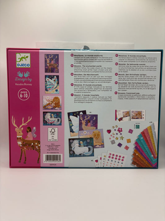 Mosaico el Mundo Encantado.