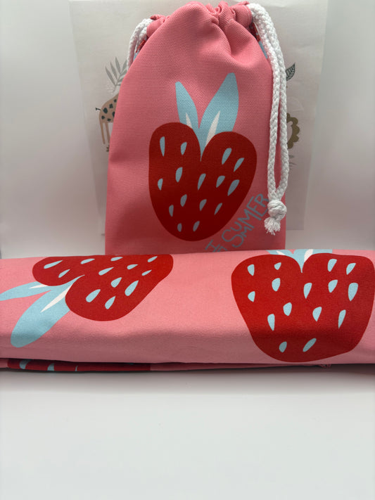 Toalla Fresas.