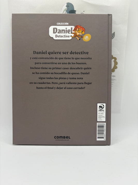 Daniel Sigue las Pistas Libro 1.