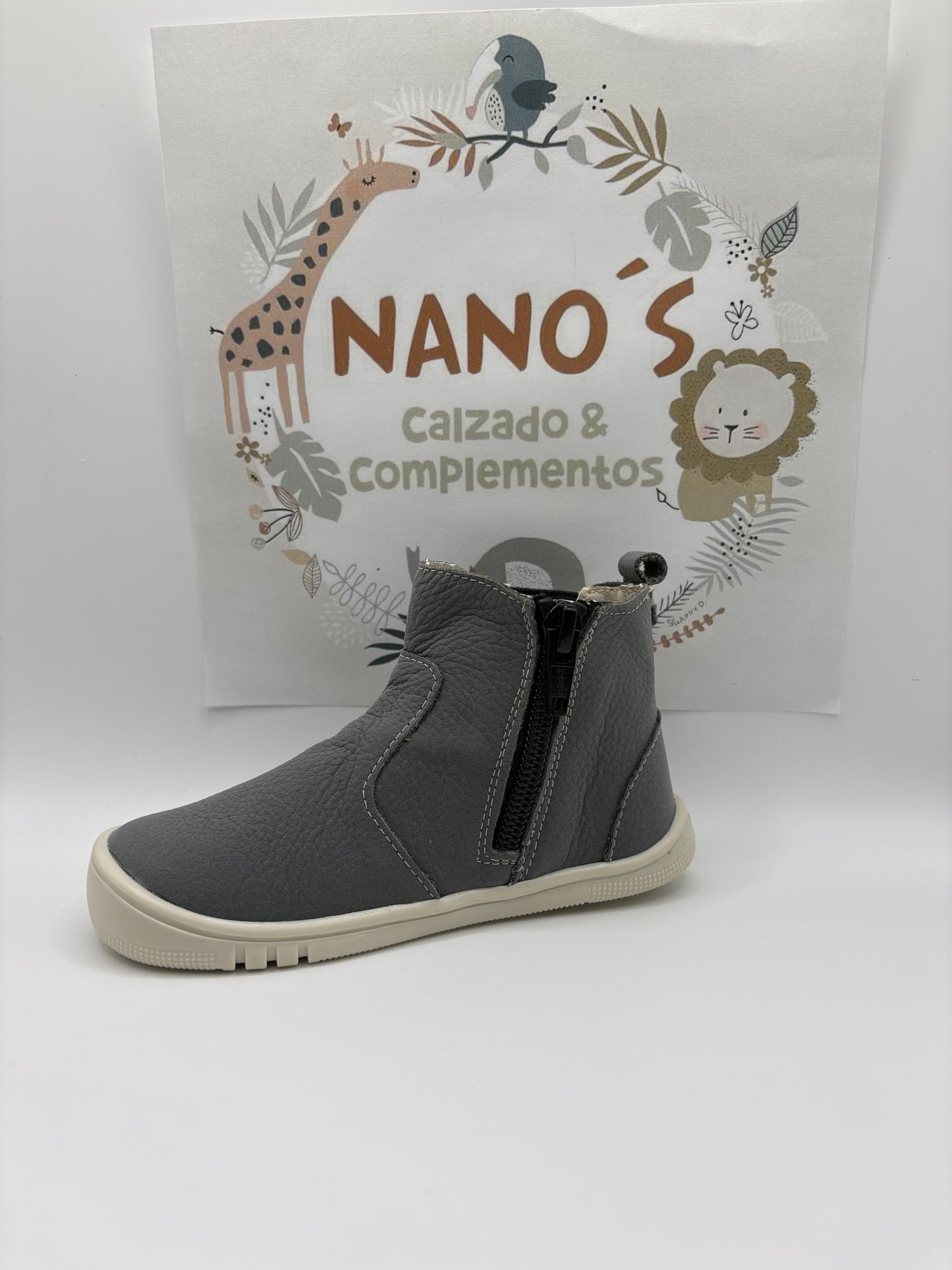 Bota Davinci.